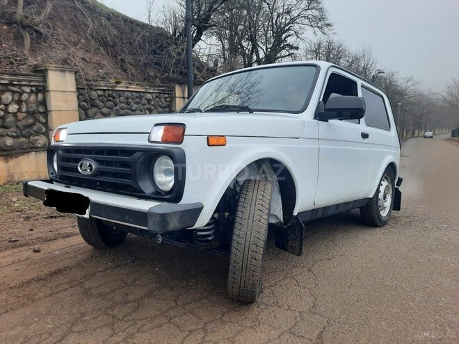 LADA (VAZ) Niva 2015, 104,000 km - 1.7 l - Lerik