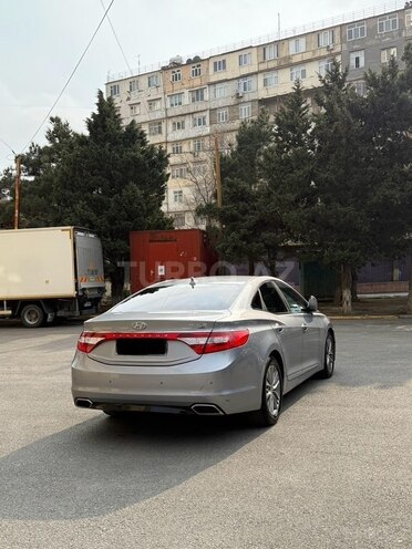 Hyundai Grandeur 2014, 220,000 km - 2.2 l - Bakı