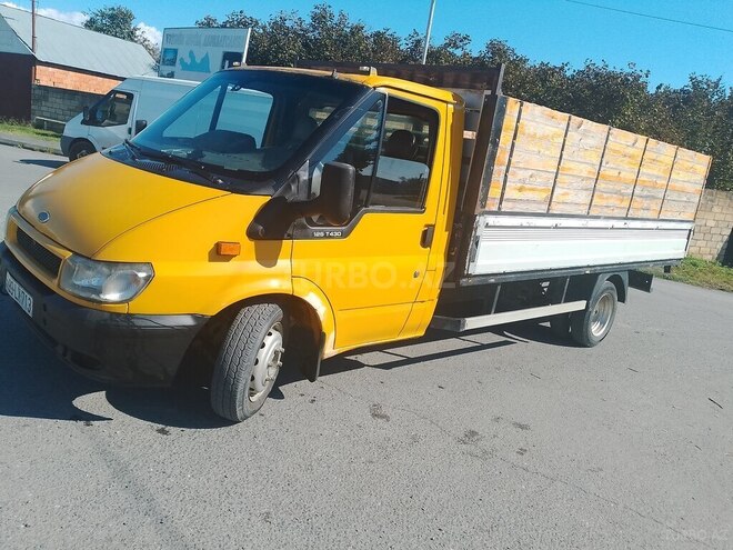 Ford Transit 2002, 350,000 km - 2.4 l - Zaqatala