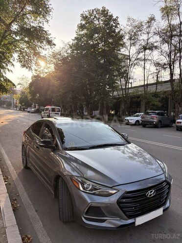 Hyundai Elantra 2017, 206,000 km - 1.6 l - Bakı