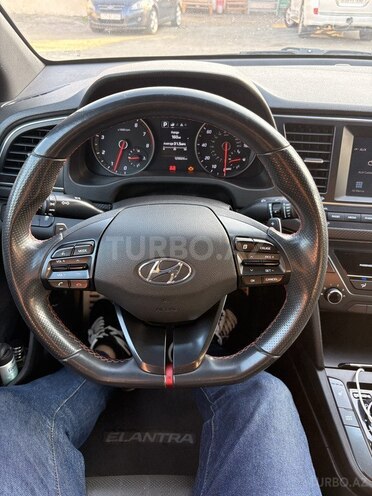 Hyundai Elantra 2017, 206,000 km - 1.6 l - Bakı