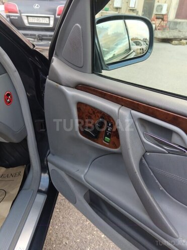 Mercedes E 320 2000, 395,000 km - 3.2 л - Bakı