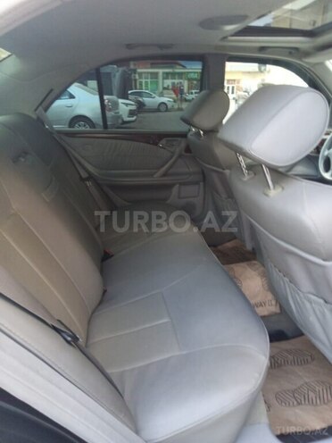 Mercedes E 320 2000, 395,000 km - 3.2 л - Bakı