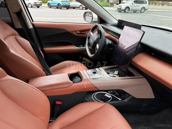 Changan Qiyuan A05 2025, 86,000 km - 1.5 л - Bakı