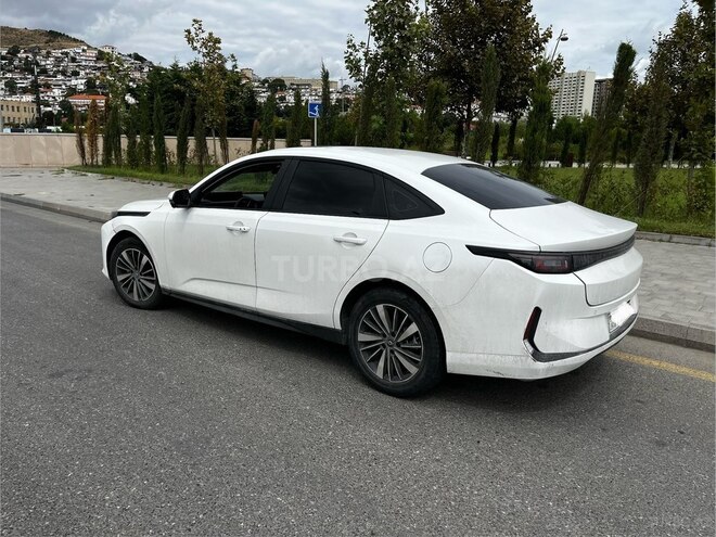 Changan Qiyuan A05 2025, 86,000 km - 1.5 л - Bakı