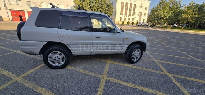 Toyota RAV4 1997, 250,000 km - 2.0 l - Sumqayıt