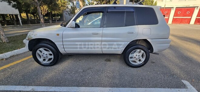 Toyota RAV4 1997, 250,000 km - 2.0 l - Sumqayıt