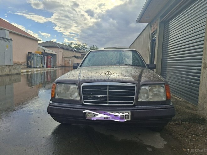 Mercedes E 200 1994, 330,000 km - 2.0 l - Naxçıvan