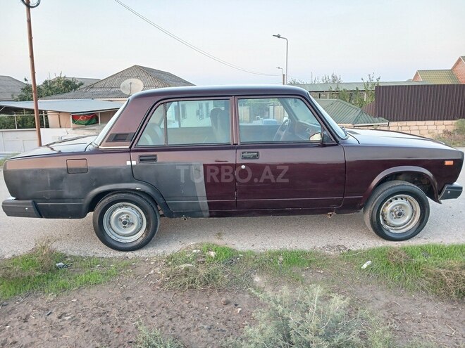 LADA (VAZ) 2107 2003, 506,460 km - 1.6 l - Salyan