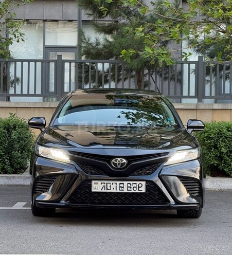 Toyota Camry 2018, 180,000 km - 2.5 l - Bakı