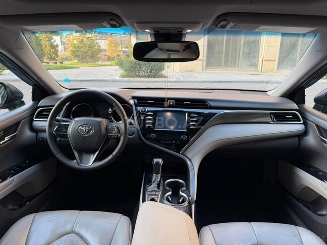 Toyota Camry 2018, 180,000 km - 2.5 l - Bakı