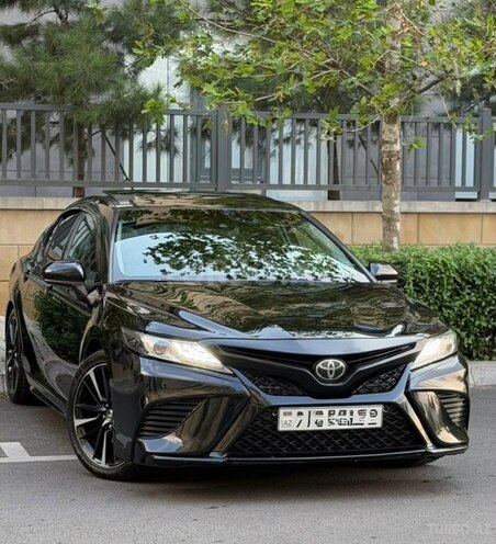 Toyota Camry 2018, 180,000 km - 2.5 l - Bakı