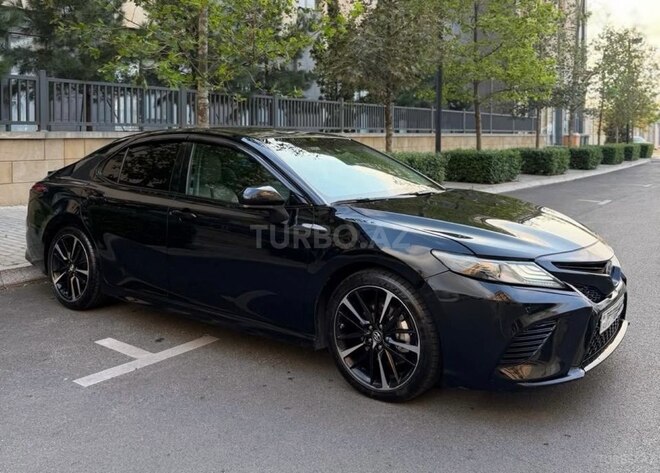 Toyota Camry 2018, 180,000 km - 2.5 l - Bakı