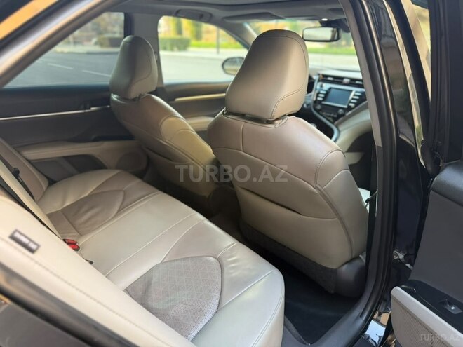 Toyota Camry 2018, 180,000 km - 2.5 l - Bakı