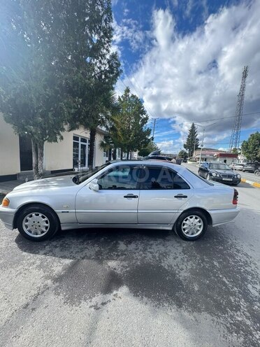 Mercedes C 240 1998, 518,000 km - 2.4 l - Balakən