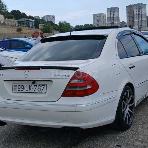 Mercedes E 320 2003, 274,555 km - 3.2 л - Sumqayıt