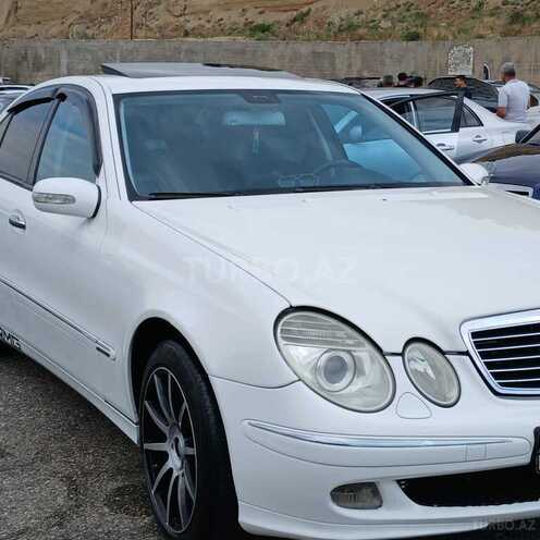 Mercedes E 320 2003, 274,555 km - 3.2 л - Sumqayıt