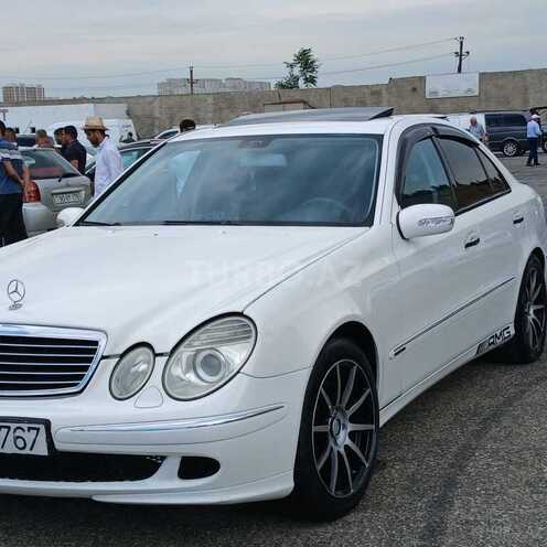 Mercedes E 320 2003, 274,555 km - 3.2 л - Sumqayıt