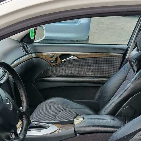 Mercedes E 320 2003, 274,555 km - 3.2 л - Sumqayıt