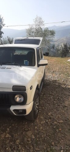 LADA (VAZ) Niva 2012, 180,000 km - 1.7 l - Yardımlı