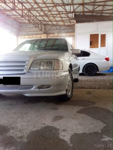 Mercedes C 180 1993, 180,000 km - 1.8 l - Şəmkir