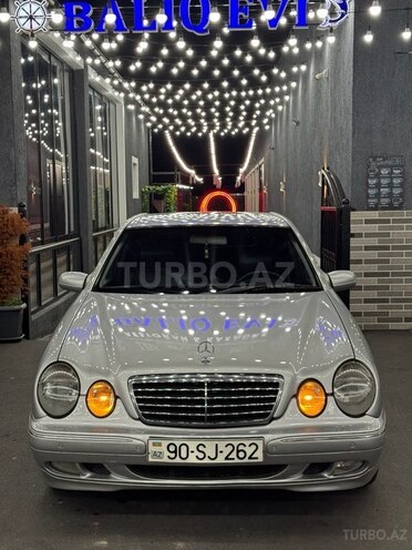 Mercedes E 240 2001, 250,000 km - 2.4 l - Zaqatala