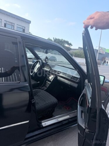 Mercedes E 200 1993, 250,000 km - 2.0 л - Bakı