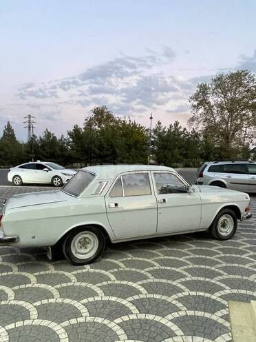 GAZ 24 1989, 15,000 km - 2.5 л - Gəncə