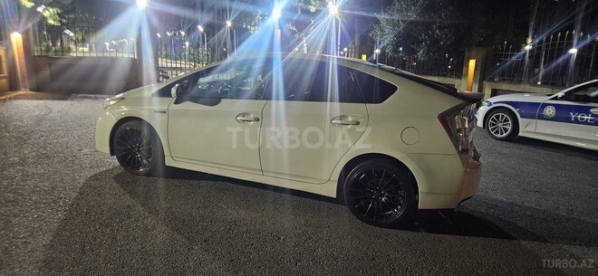Toyota Prius 2012, 215,000 km - 1.8 л - Bakı
