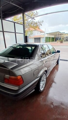 BMW 318 1994, 325,000 km - 1.8 л - Bakı