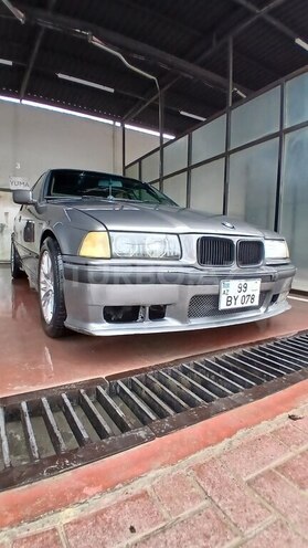 BMW 318 1994, 325,000 km - 1.8 л - Bakı