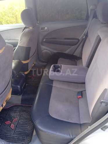 Mitsubishi Airtrek 2002, 400,000 km - 2.4 l - İsmayıllı