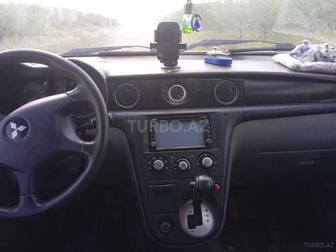 Mitsubishi Airtrek 2002, 400,000 km - 2.4 l - İsmayıllı