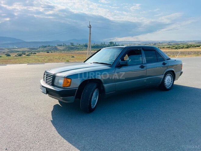 Mercedes 190 1990, 254,869 km - 2.0 l - Siyəzən