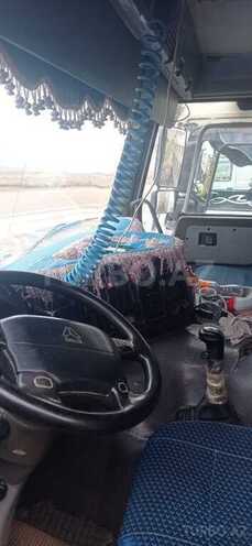 HOWO Sinotruk 2016, 350,000 km - 9.0 l - Bakı
