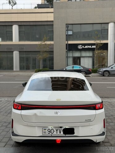 Changan Qiyuan A05 2025, 69,800 km - 1.5 л - Bakı
