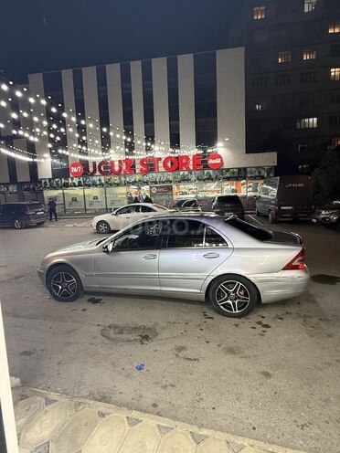 Mercedes C 200 2001, 245,450 km - 2.0 l - Bakı