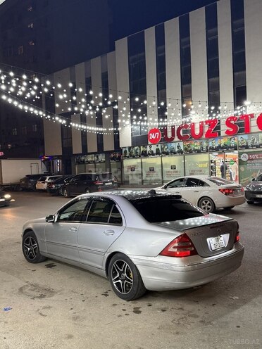 Mercedes C 200 2001, 245,450 km - 2.0 l - Bakı