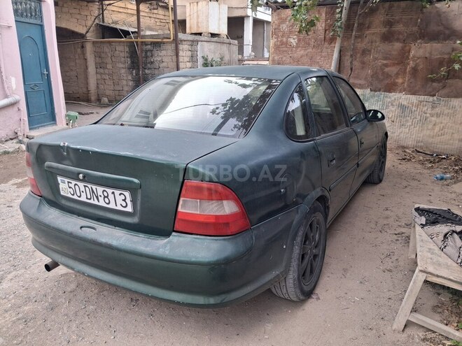 Opel Vectra 1995, 320,000 km - 1.6 l - Bakı