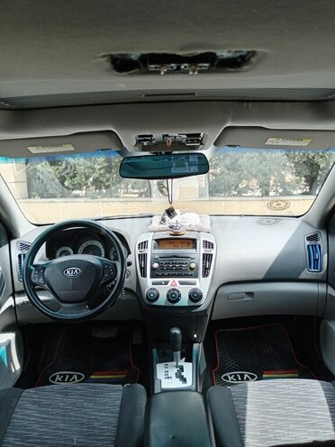 Kia Ceed 2008, 271,000 km - 1.6 l - Şabran