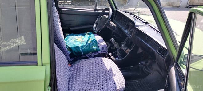 LADA (VAZ) 21013 1984, 100,000 km - 1.2 l - Qax