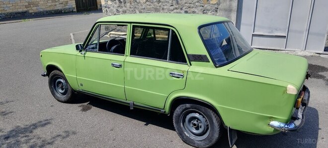 LADA (VAZ) 21013 1984, 100,000 km - 1.2 l - Qax