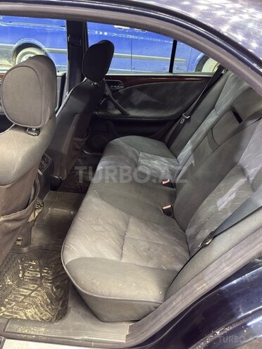 Mercedes E 220 2000, 430,000 km - 2.2 l - Bakı