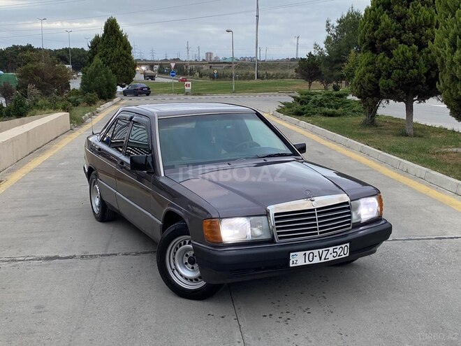 Mercedes 190 1990, 275,000 km - 2.0 l - Bakı