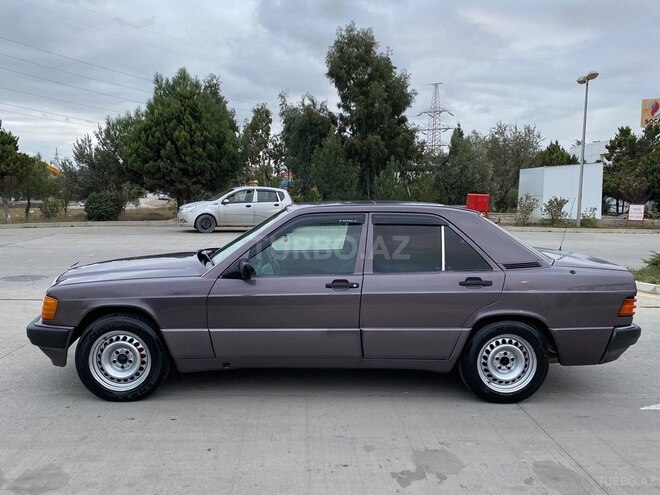Mercedes 190 1990, 275,000 km - 2.0 l - Bakı