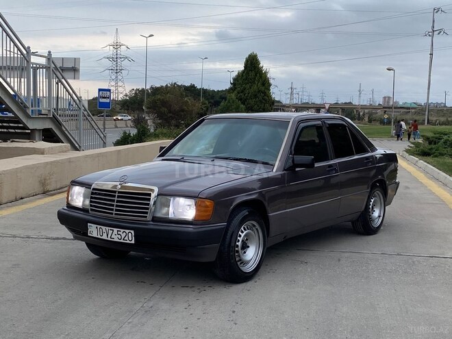 Mercedes 190 1990, 275,000 km - 2.0 l - Bakı