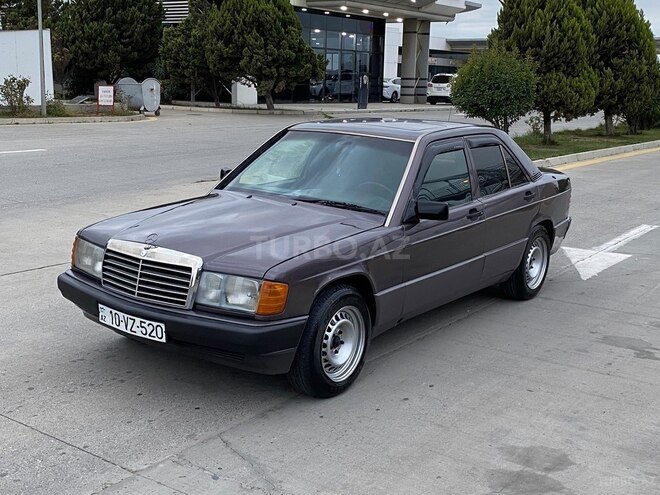Mercedes 190 1990, 275,000 km - 2.0 l - Bakı