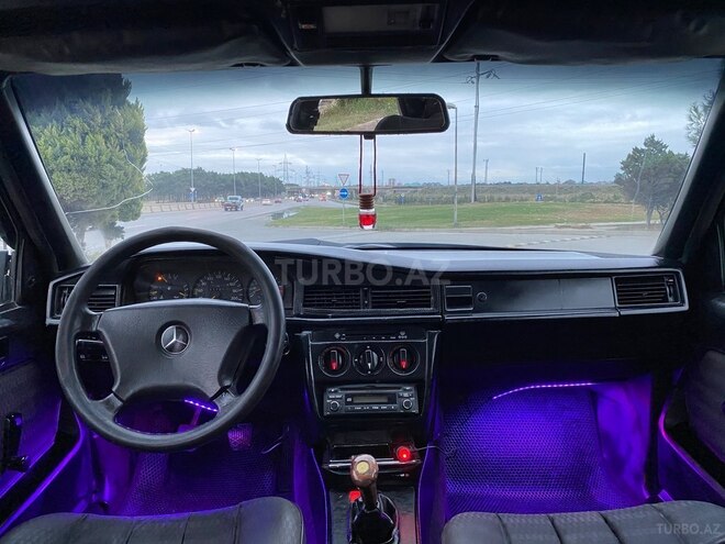 Mercedes 190 1990, 275,000 km - 2.0 l - Bakı