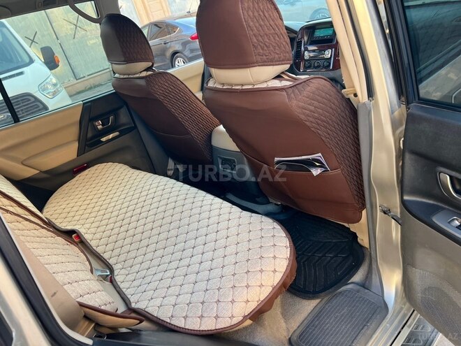 Mitsubishi Pajero 2004, 320,000 km - 3.8 l - Bakı