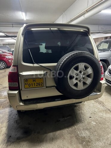 Mitsubishi Pajero 2004, 320,000 km - 3.8 l - Bakı